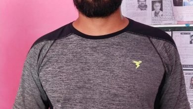 Photo of खैर पुलिस ने सोफा नहर से हत्या में वांछित अभियुक्त को किया गिरफ्तार अभियुक्त से एक तमंचा और कारतूस हुए बरामद।