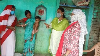Photo of लाभार्थियों के घर पर हुआ अन्नप्राशन कार्यक्रम का आयोजन