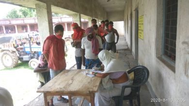 Photo of गाँव-गाँव जाँच शिविर लगाकर की जा  रही है कोविड-19 जाँच