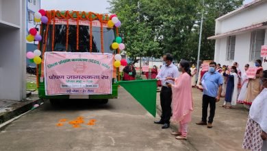 Photo of रथ पर सवार होकर लोगों को कुपोषण से किया जागरूक