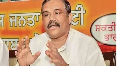 Photo of केंद्रीय मंत्री विजय सांपला के बेटे समेत 206 की रिपोर्ट पॉजिटिव आई- माइक्रो कंटेनमेंट जोन में 13 इलाके होंगे सील