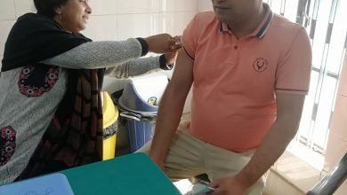 Photo of खगड़िया सदर पीएचसी में 140 को दिया गया कोविड-19 वैक्सीन का दूसरा डोज