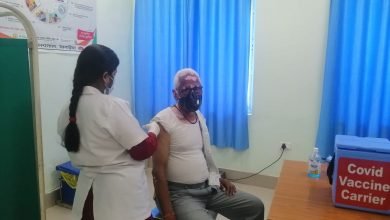 Photo of सदर अस्पताल में 70 लोगों को पड़े कोरोना के टीके