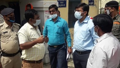 Photo of नारायणपुर प्राथमिक स्वास्थ्य केंद्र का डीएम ने लिया जायजा