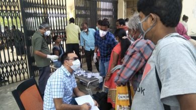 Photo of स्टेशन पर ट्रेन से उतरने वाले हर यात्री की हो रही कोरोना जांच
