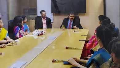 Photo of दिल्ली सरकार की नाकामी के कारण दिल्ली में 400 टीका केन्द्र बंद हो गए – डॉ आनंद शुक्ला, वरिष्ठ कांग्रेस नेता