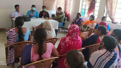 Photo of आशा कार्यकर्ताओं को बांटने के लिए मिली परिवार नियोजन सामग्री