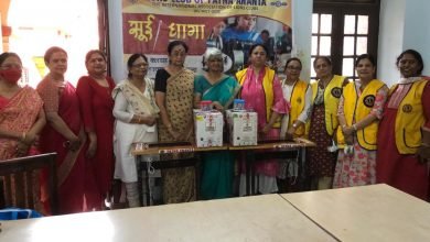 Photo of लायंस क्लब पटना- अनंता द्वारा दी गयी दो सिलाई मशीन