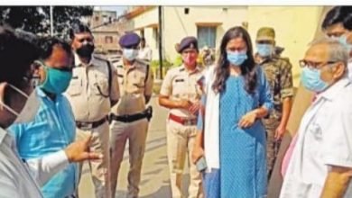 Photo of दीपावली व छठ पूजा पर बाहर से आ रहे लोगों की हो रही कोविड-19 जांच व टीकाकरण