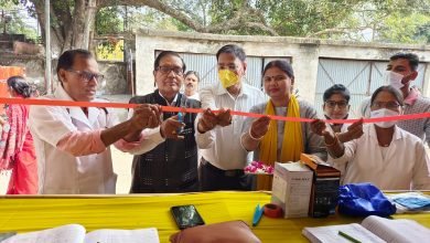 Photo of दवाई व उचित आहार प्रबंधन से मधुमेह रोगी भी जी सकते हैं सामान्य जिंदगी : सिविल सर्जन