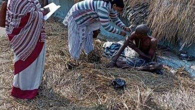 Photo of खेतों तक टीकाकरण टीम की दस्तक,किसानों और मजदूरों को  दिया जा रहा टीका