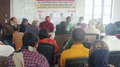 Photo of कोविड वैक्सीनेशन को लेकर प्रखंड के जनप्रतिनिधियों के साथ बीडीओ ने की बैठक