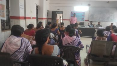 Photo of एएनएम, सेविका और आशा कार्यकर्ताओं को दिया गया एईएस का प्रशिक्षण