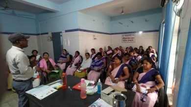 Photo of बच्चों के गृह आधारित देखभाल को लेकर आशा कार्यकर्ताओं को दिया जा रहा प्रशिक्षण