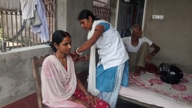 Photo of कोविड मेगा ड्राइव • जिले के विभिन्न प्रखंडों में विशेष कोविड वैक्सीनेशन शिविर आयोजित कर छूटे हुए लोगों को दी गई वैक्सीन 