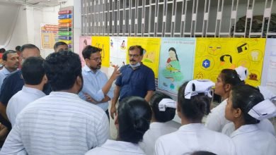 Photo of नुक्कड़ नाटक और पोस्टर के जरिये गिनाये गए स्तनपान के फायदे