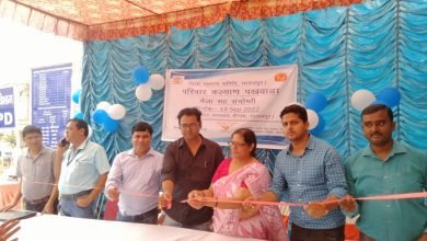 Photo of सदर अस्पताल में लगा मेला, लोगों में बांटी गई परिवार नियोजन की अस्थायी सामग्री