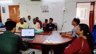 Photo of स्कूलों में पाठ्य सामग्री को वितरित कर उसका सुचारू इस्तेमाल करें