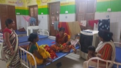 Photo of पोषण एवं पुनर्वास केंद्र (एनआरसी ) में नवजात शिशु को स्तनपान कराने के लिए बनाया गया है ब्रेस्ट फीडिंग एरिया