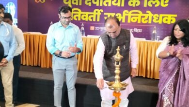 Photo of परिवार एवं समाज की खुशहाली के लिए परिवार नियोजन जरुरी- मंगल पांडेय