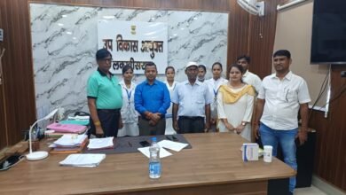 Photo of लखीसराय जिला समाहरणालय में सभी विभाग कर्मियों को खिलायी गयी फाइलेरिया की दवा