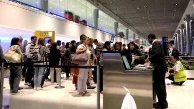 Photo of लगातार सामने आ रही एयरलाइन घटनाओं से भारतीय हवाई अड्डों पर यात्रियों के प्रति ग्राउंड स्टाफ के व्यवहार पर गंभीर सवाल