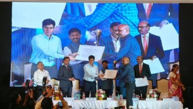 Photo of अलीगढ़ की कंपनी रे इंटरनेशनल व रेडिश टेक्नोलॉजी ने निर्यात में मील का पत्थर तय किया है- नंद गोपाल गुप्ता नंदी, औद्योगिक विकास, निर्यात प्रोत्साह एनआरआई और निवेश प्रोत्साहन मंत्री