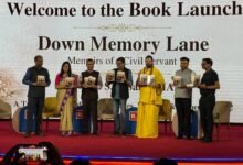 Photo of आर भारत चैनल मुख्यालय में “Down Memory Lane, Memoirs of a Civil Servant” पुस्तक का विमोचन